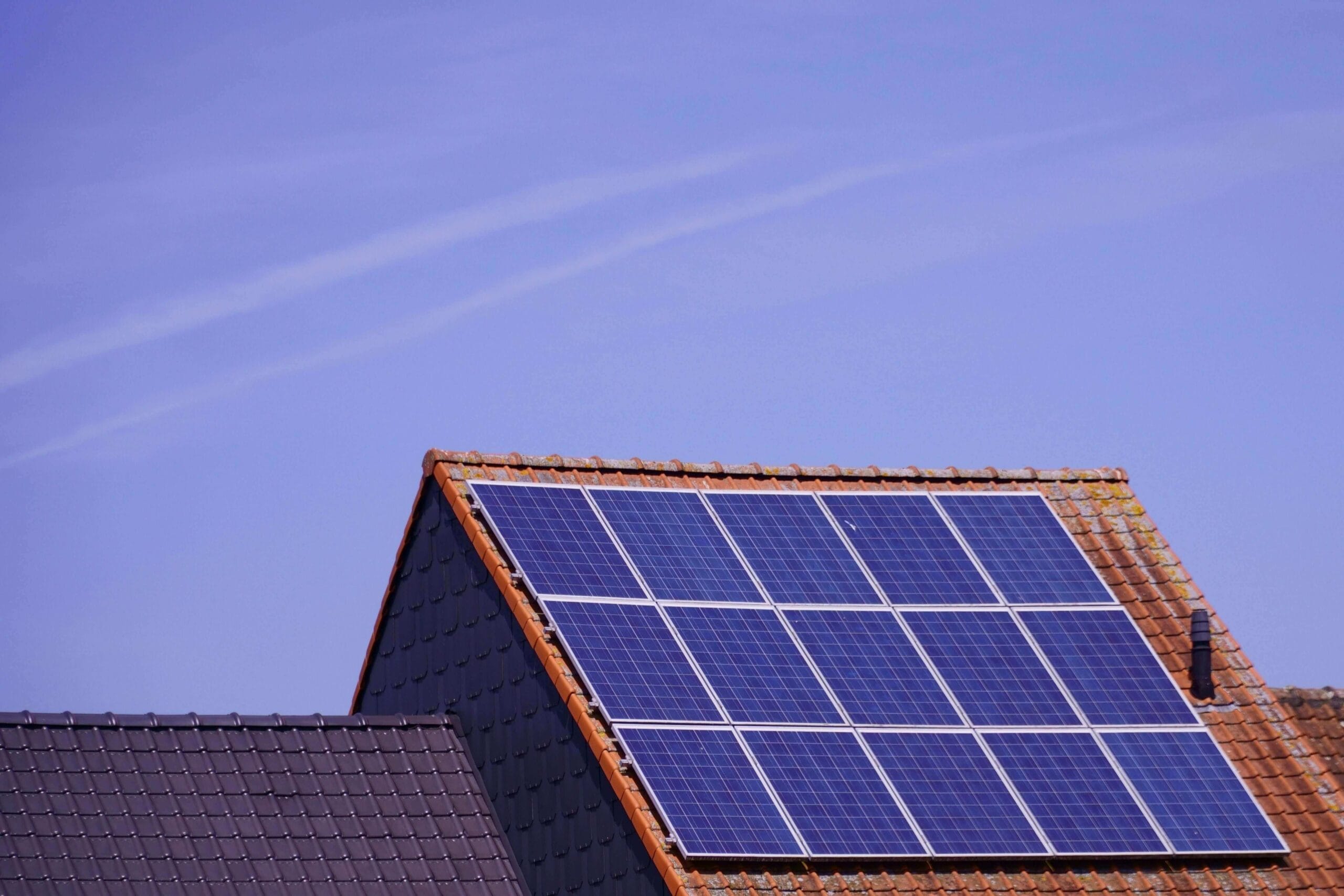 Residential rooftop solar panel installation